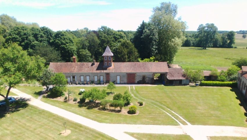 vue aerienne basse-cour Auzon